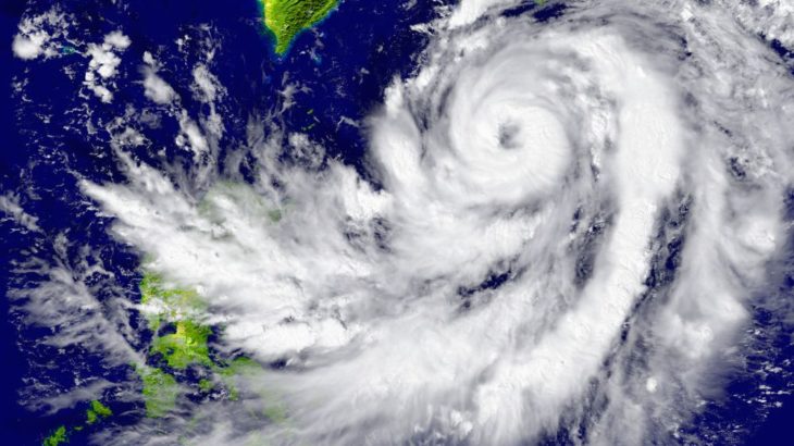 沖縄に住んでいる人の６つの台風対策とは？―家・外の台風対策を徹底解説―